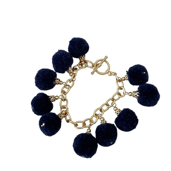 Boutique unbranded Gold tone navy Pom Pom Bracelet toggle closure bracelet 7 in - Picture 2 of 7
